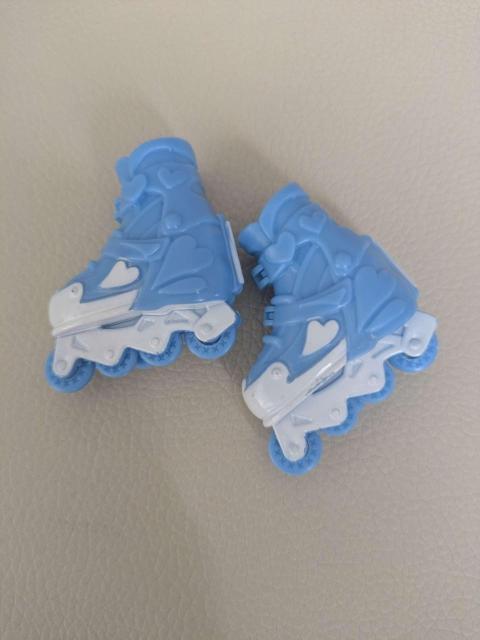 ドール用 ミニチュア インラインスケート ブルー ホワイト ハート柄 人形用小物 < おもちゃ ドール用 ミニチュア インラインスケート ブルー ホワイト ハート柄 人形用小物 < おもちゃの