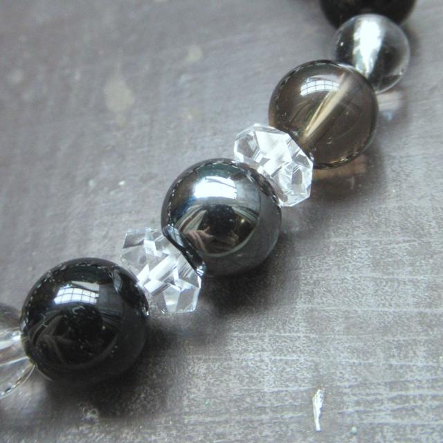 オニキスxへマタイトxスモーキークォーツブレスレット 天然石 < 男性アクセサリー/時計 オニキスxへマタイトxスモーキークォーツブレスレット 天然石 < 男性アクセサリー/時計の