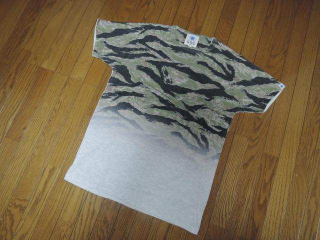 新品 GDC ジーディーシー Tシャツ L 迷彩柄 カットソー カモフラージュ柄 グラデーション クルーネック Tee < ブランド 新品 GDC ジーディーシー Tシャツ L 迷彩柄 カットソー カモフラージュ柄 グラデーション クルーネック Tee < ブランドの
