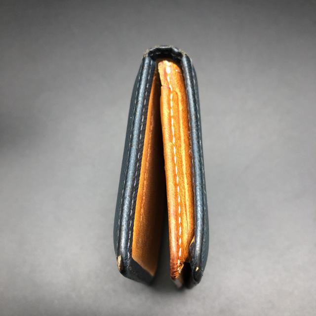  Genuine Leather h J[hP[X  jt@bV 