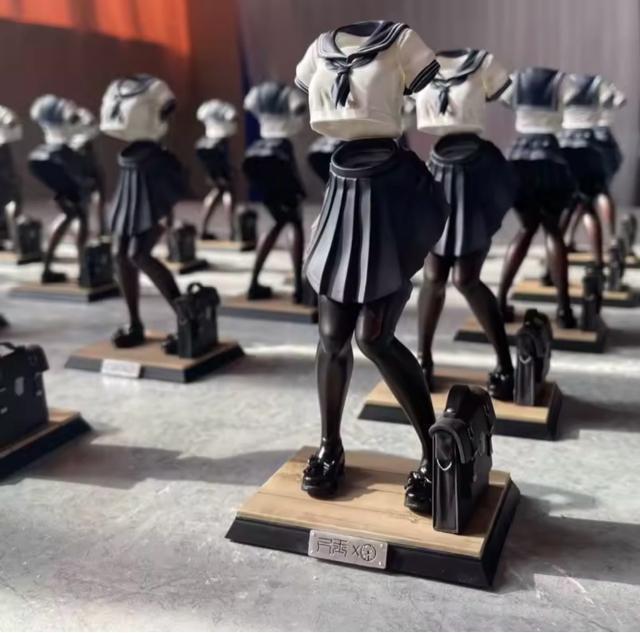 �u���̉��l�v illustration by �Ԛx�� �t�B�M���A �� �z�r�[�� 