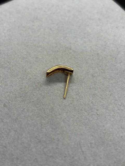 即決 K18 ゴールド ピアス 片耳のみ < 女性アクセサリー/時計 即決 K18 ゴールド ピアス 片耳のみ < 女性アクセサリー/時計の