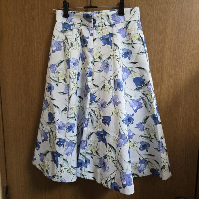 Apuweiser-riche アプワイザーリッシェ チューリップフレアスカート < ブランド Apuweiser-riche アプワイザーリッシェ チューリップフレアスカート < ブランドの