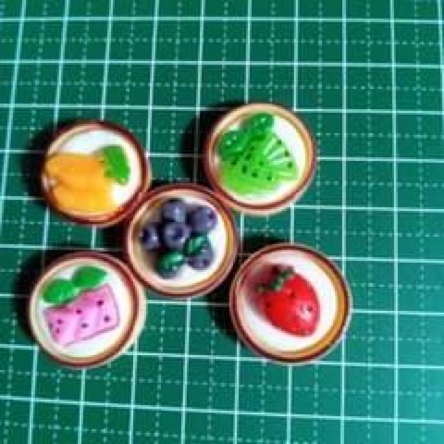 ミニチュアフルーツお菓子5個セット ケーキ スイーツ フェイク食品 < 香水/コスメ/ネイル ミニチュアフルーツお菓子5個セット ケーキ スイーツ フェイク食品 < 香水/コスメ/ネイルの