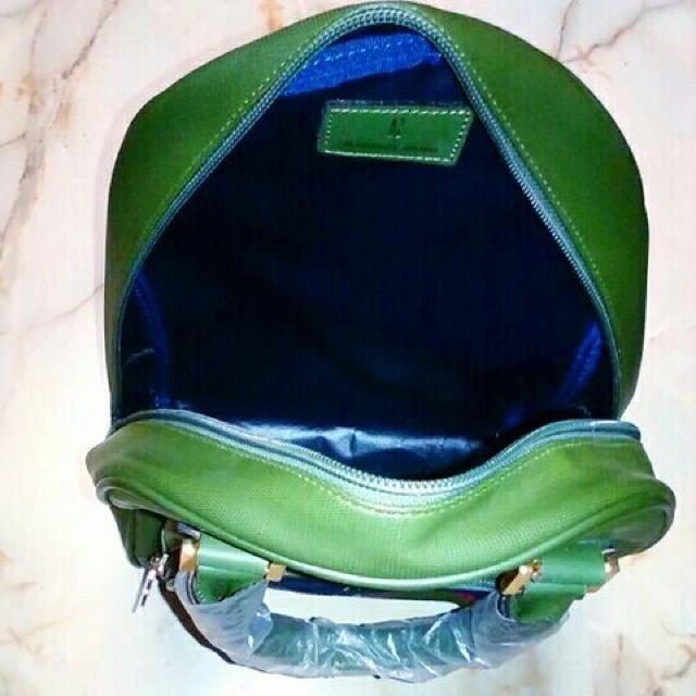 未使用 訳有 ロベルタ バッグ ハンドバッグ グリーン ブランド < ブランド 未使用 訳有 ロベルタ バッグ ハンドバッグ グリーン ブランド < ブランドの