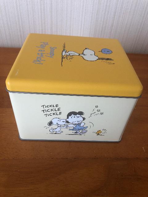 USJ SNOOPY クッキー缶 缶のみ < アニメ/コミック/キャラクター  USJ SNOOPY クッキー缶 缶のみ < アニメ/コミック/キャラクターの