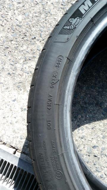 2017NMICHELIN235/40ZR19  /oCN