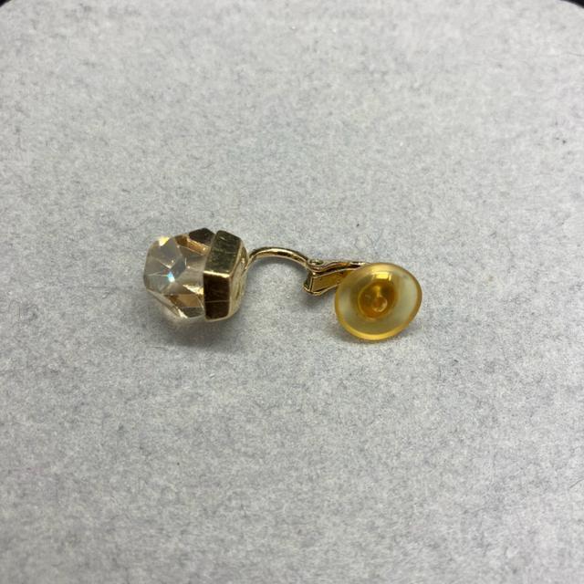 即決 SWAROVSKI スワロフスキー イヤリング 片耳のみ < ブランド  即決 SWAROVSKI スワロフスキー イヤリング 片耳のみ < ブランドの