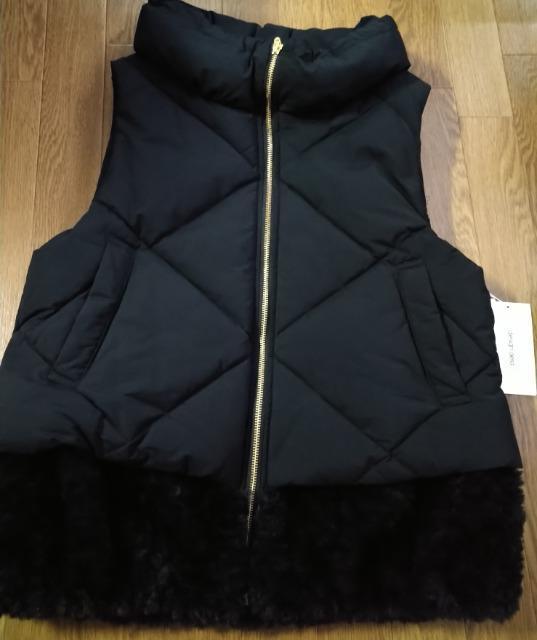 Designaera*新品未使用タグ付き*ベスト♪可愛い!黒♪送料込 < 女性ファッション  Designaera*新品未使用タグ付き*ベスト♪可愛い!黒♪送料込  < 女性ファッションの
