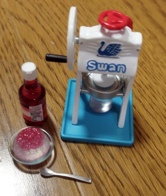 池永鉄工株式会社 Swan印氷削機 明治屋シロップいちご かき氷 ミニチュア < ホビー  池永鉄工株式会社 Swan印氷削機 明治屋シロップいちご かき氷 ミニチュア < ホビーの
