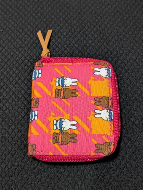 ☆非売品・新品・未使用・サザビー×ミッフィー万能マルチケース・送料込み☆ < ホビー ☆非売品・新品・未使用・サザビー×ミッフィー万能マルチケース・送料込み☆ < ホビーの