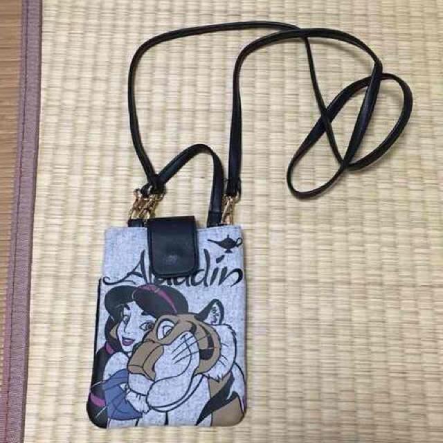 ディズニー・ジャスミン柄ハリスツイード生地切替2wayポーチ < ブランド ディズニー・ジャスミン柄ハリスツイード生地切替2wayポーチ < ブランドの