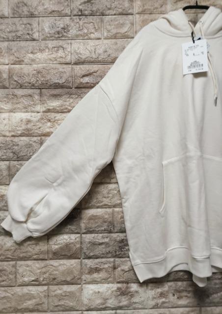 …balloonスリーブパーカー…新品 ivory < 女性ファッション …balloonスリーブパーカー…新品 ivory < 女性ファッションの