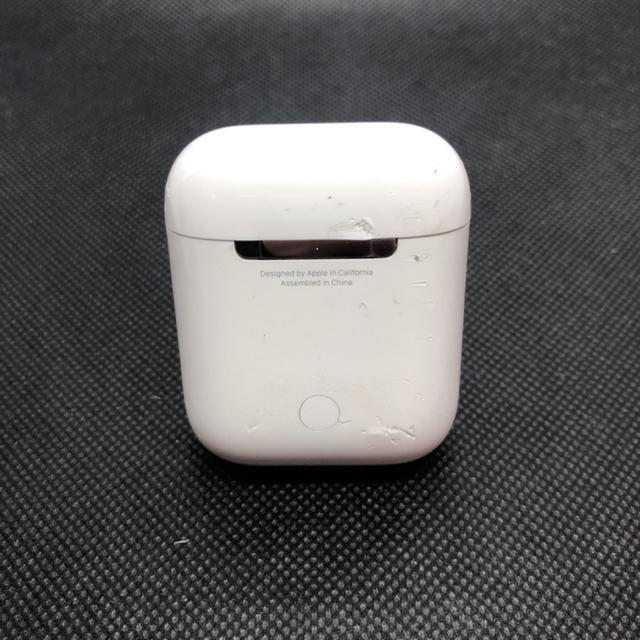 即決 純正品 Apple アップル AirPods エアーポッズ 第二世代 < 家電/AV  即決 純正品 Apple アップル AirPods エアーポッズ 第二世代 < 家電/AVの