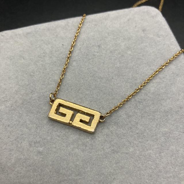  GIVENCHY _u GS lbNX S[hJ[  uh 