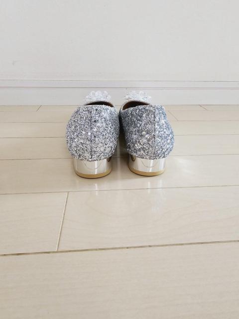 新品  シルバーラメキラキラ クリアフラワー シンデレラパンプス 25p ウエディング 結婚式 パーティー < 女性ファッション  新品  シルバーラメキラキラ クリアフラワー シンデレラパンプス 25p ウエディング 結婚式 パーティー < 女性ファッションの