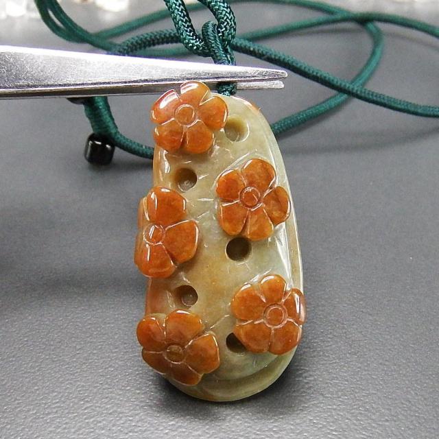 一点物逸品本翡翠梅花原色手彫りひすい天然石ネックレス902-029RYZa < 女性アクセサリー/時計 一点物逸品本翡翠梅花原色手彫りひすい天然石ネックレス902-029RYZa < 女性アクセサリー/時計の