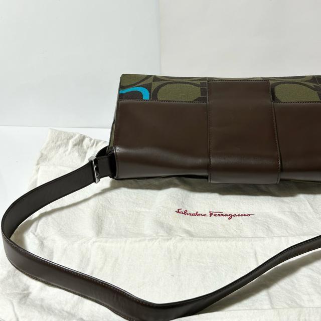 ���i �t�F���K�� �K���`�[�j ���U�[ �L�����o�X BK-21 0814 �����V�����_�[�o�b�O �V�����_�[�o�b�O �� �u�����h�� 