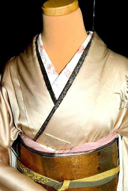 【最高峰】【未使用品】中国人間国宝【将雪英】総蘇州シシュウ 1つ紋 証紙付き 付下げ 身丈165cm 裄丈65.5cm T3372 < 女性ファッション  【最高峰】【未使用品】中国人間国宝【将雪英】総蘇州シシュウ 1つ紋 証紙付き 付下げ 身丈165cm 裄丈65.5cm T3372 < 女性ファッションの