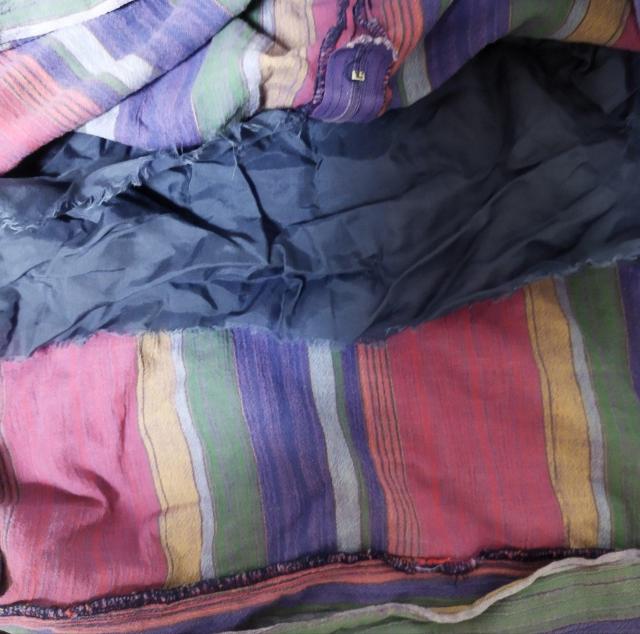 紫系ストライプ クレープ素材膝下丈スカート 難有り < 女性ファッション  紫系ストライプ クレープ素材膝下丈スカート 難有り < 女性ファッションの