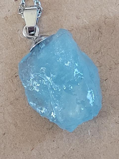 アクアマリンペンダント5.6g < 女性アクセサリー/時計  アクアマリンペンダント5.6g < 女性アクセサリー/時計の