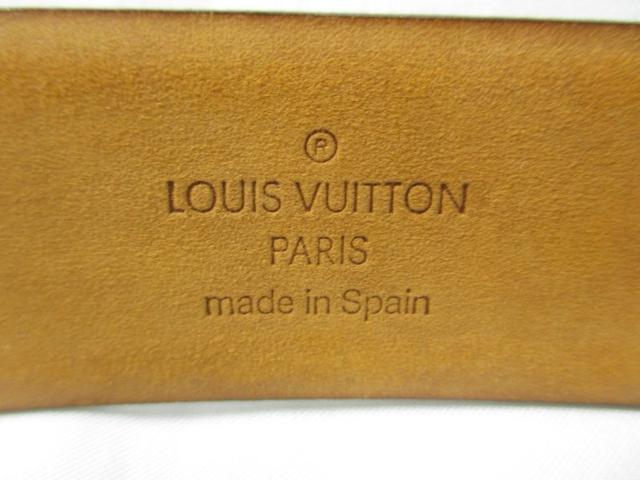 i LOUIS VUITTON C Bg Y xg uE Ö{  uh 