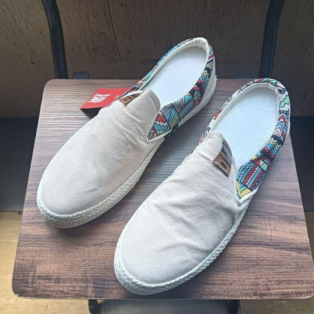 新品 27cm 27.5cm メンズ スリッポン ベージュ シューズ 靴 44 < 男性ファッション  新品 27cm 27.5cm メンズ スリッポン ベージュ シューズ 靴 44  < 男性ファッションの