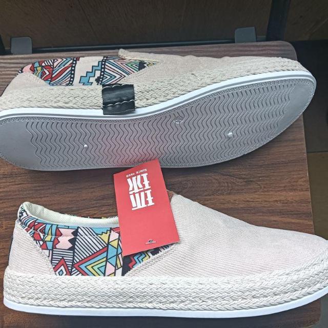 新品 27cm 27.5cm メンズ スリッポン ベージュ シューズ 靴 44 < 男性ファッション  新品 27cm 27.5cm メンズ スリッポン ベージュ シューズ 靴 44 < 男性ファッションの