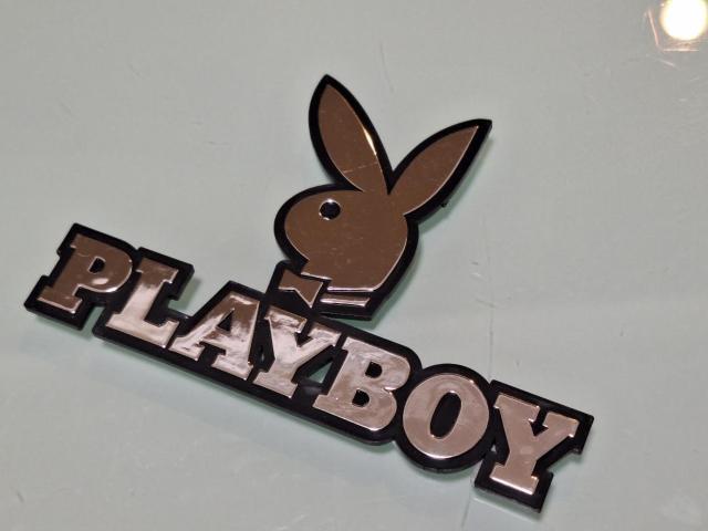 ●懐かしのPLAYBOY プレイボーイ 軽量ABS製 凹凸仕様 CH/BLACK エンブレム 新品 < 自動車/バイク ●懐かしのPLAYBOY プレイボーイ 軽量ABS製 凹凸仕様 CH/BLACK エンブレム 新品 < 自動車/バイク