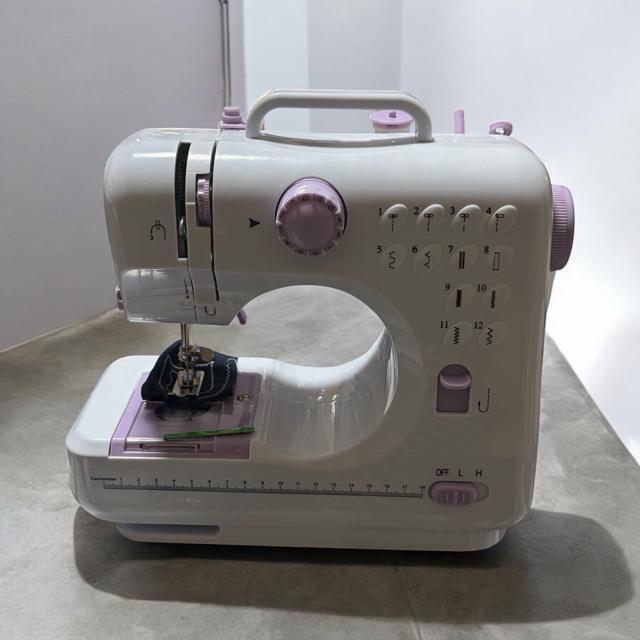 コンパクト多機能家庭用ミシン YASM-505A 12種ステッチ 低速高速切替 初心者向けコンパクト設計 軽量 静音 < ペット/手芸/園芸 コンパクト多機能家庭用ミシン YASM-505A 12種ステッチ 低速高速切替 初心者向けコンパクト設計 軽量 静音 < ペット/手芸/園芸の