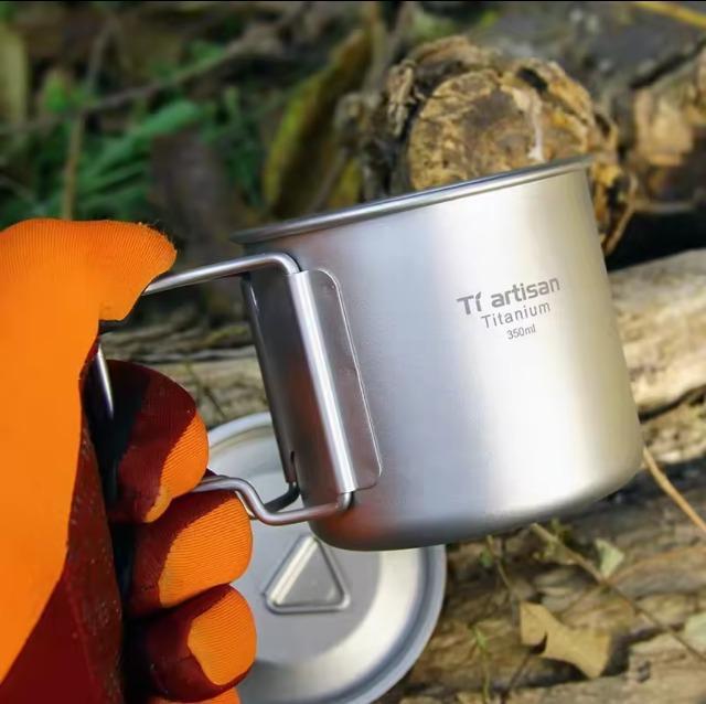 チタンマグカップ200ml 【48g(フタ無し38g)】蓋付き 軽量マグカップ < レジャー/スポーツ チタンマグカップ200ml 【48g(フタ無し38g)】蓋付き 軽量マグカップ < レジャー/スポーツの