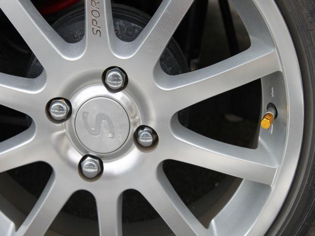 カラフルエアバルブキャップB簡単装着 < 自動車/バイク カラフルエアバルブキャップB簡単装着 < 自動車/バイク