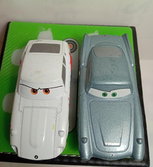 トミカディズニーカーズ2台 < ホビー トミカディズニーカーズ2台 < ホビーの