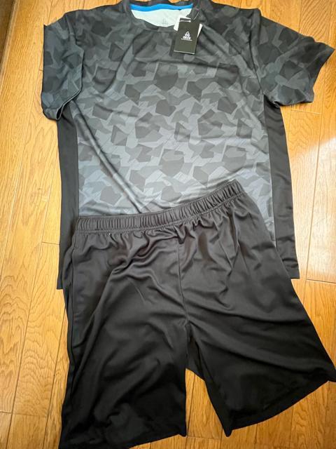 Lサイズ!高貴紳士的!渋かっこいい!サラッとメッシュ素材!半袖Tシャツandハーフパンツ(両サイドポケット付き)上下セット! < 男性ファッション  Lサイズ!高貴紳士的!渋かっこいい!サラッとメッシュ素材!半袖Tシャツandハーフパンツ(両サイドポケット付き)上下セット!  < 男性ファッションの