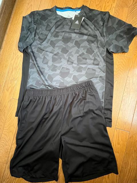 Lサイズ!高貴紳士的!渋かっこいい!サラッとメッシュ素材!半袖Tシャツandハーフパンツ(両サイドポケット付き)上下セット! < 男性ファッション  Lサイズ!高貴紳士的!渋かっこいい!サラッとメッシュ素材!半袖Tシャツandハーフパンツ(両サイドポケット付き)上下セット! < 男性ファッションの
