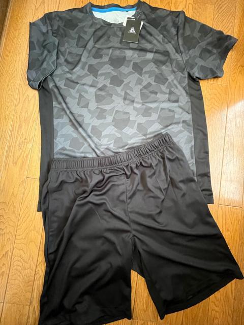 Lサイズ!高貴紳士的!渋かっこいい!サラッとメッシュ素材!半袖Tシャツandハーフパンツ(両サイドポケット付き)上下セット! < 男性ファッション  Lサイズ!高貴紳士的!渋かっこいい!サラッとメッシュ素材!半袖Tシャツandハーフパンツ(両サイドポケット付き)上下セット! < 男性ファッションの