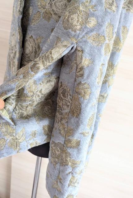 4298SHIZUKA KOMURO/コムロシズカ/シズカコムロ/シヅカコムロ/コムロシヅカ/花柄ジャケット/コート/コサージュ付 < ブランド 4298SHIZUKA KOMURO/コムロシズカ/シズカコムロ/シヅカコムロ/コムロシヅカ/花柄ジャケット/コート/コサージュ付 < ブランドの