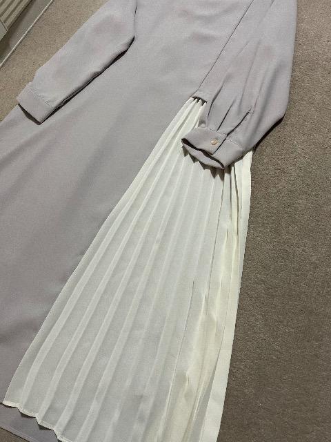 サイドプリーツ切り替えワンピース < ブランド サイドプリーツ切り替えワンピース < ブランドの