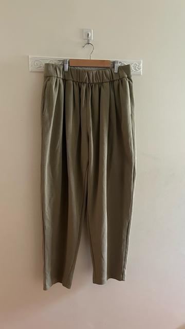 ユニクロ ユニクロU ワイドパンツ オリーブ L < ブランド ユニクロ ユニクロU ワイドパンツ オリーブ L < ブランドの