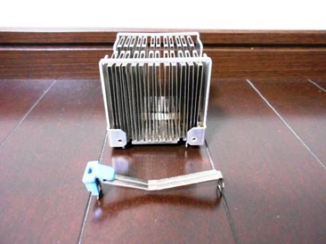 CPUq[gVN DELL PowerEdge 1400SCp  PC{/Ӌ@ 