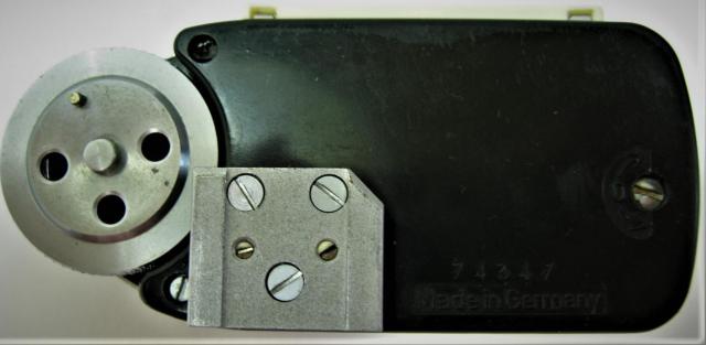 i hCc AeB[N CJ Iov Leica-METER MC  Ɠd/AV 