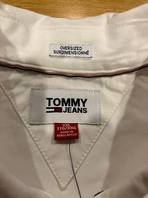 TOMMYJEANS トリコロール 長袖厚手シャツ 大きいsizeXXL→XL  トミーヒルフィガー < ブランド  TOMMYJEANS トリコロール 長袖厚手シャツ 大きいsizeXXL→XL  トミーヒルフィガー < ブランドの