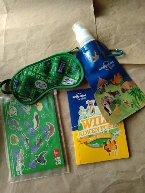 G~[cqLbYAjeB/`N[[Emirates FLY WITH ME lonely planet kidsۗ  LbY/xr[ 