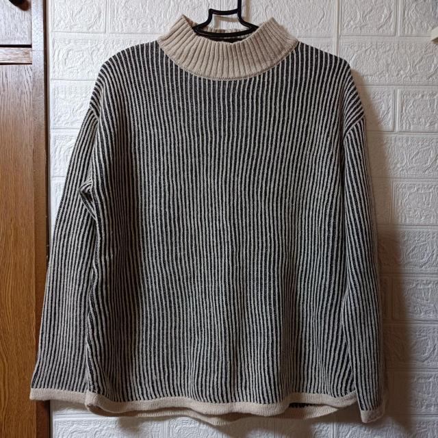 USED���X�g���C�v �n�C�l�b�N�����j�b�g�^�M  �� �����t�@�b�V������ 