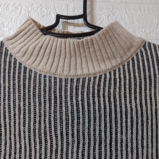 USED���X�g���C�v �n�C�l�b�N�����j�b�g�^�M �� �����t�@�b�V������ 