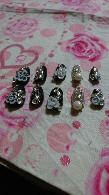 小悪魔ブラックネイルチップオーバルハンドメイドとんがり爪 < 香水/コスメ/ネイル  小悪魔ブラックネイルチップオーバルハンドメイドとんがり爪 < 香水/コスメ/ネイルの