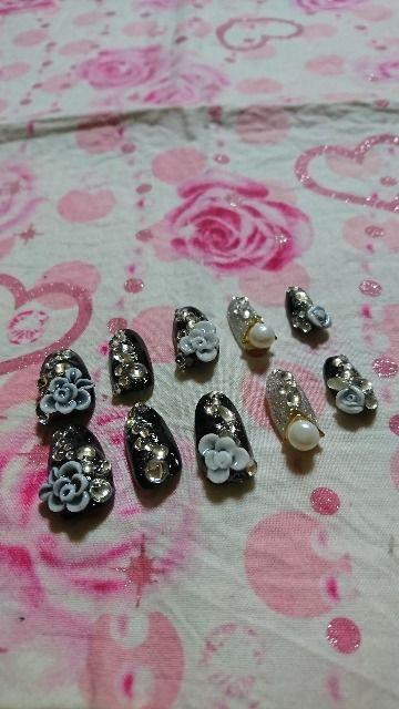 小悪魔ブラックネイルチップオーバルハンドメイドとんがり爪 < 香水/コスメ/ネイル  小悪魔ブラックネイルチップオーバルハンドメイドとんがり爪 < 香水/コスメ/ネイルの