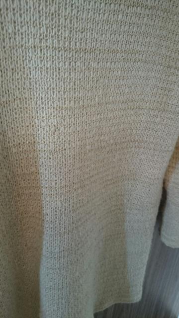 オフホワイト 金ラメ ミニワンピース チュニック ニット セーター 毛玉有り 使用感有り < 女性ファッション  オフホワイト 金ラメ ミニワンピース チュニック ニット セーター 毛玉有り 使用感有り < 女性ファッションの