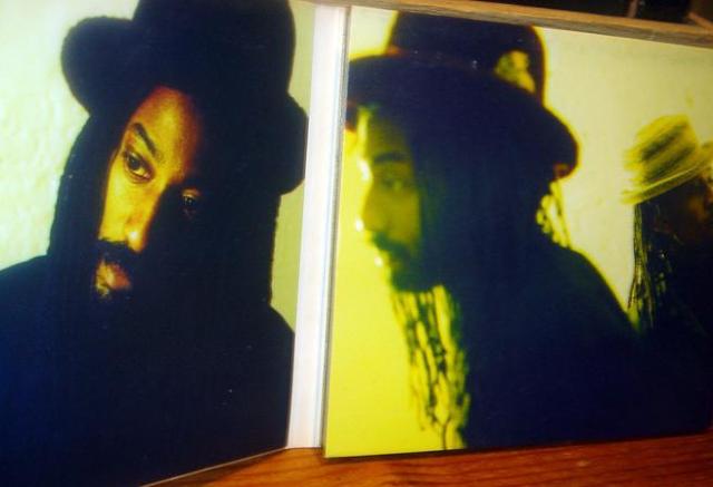 ASWAD �A�X���h - ROOTS REVIVAL '98 ���[�c�E���o�C�o���f98 �� CD/DVD/�r�f�I�� 