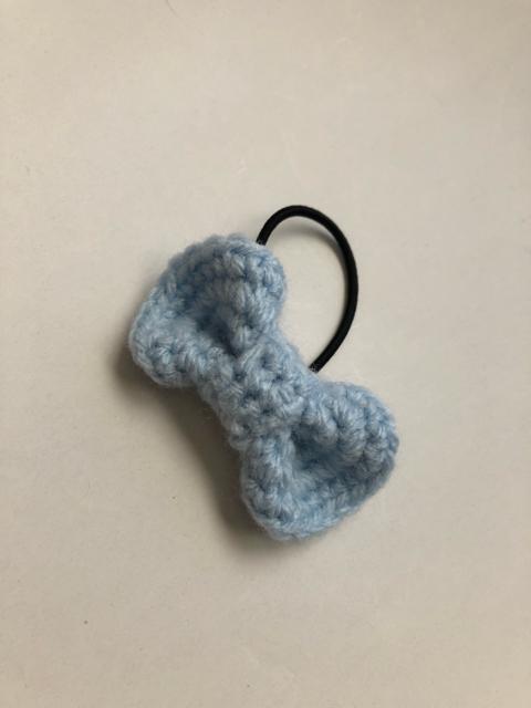 ハンドメイド ヘアゴム 丸っこいリボン♪ ウール ライトブルー < 女性ファッション  ハンドメイド ヘアゴム 丸っこいリボン♪ ウール ライトブルー < 女性ファッションの